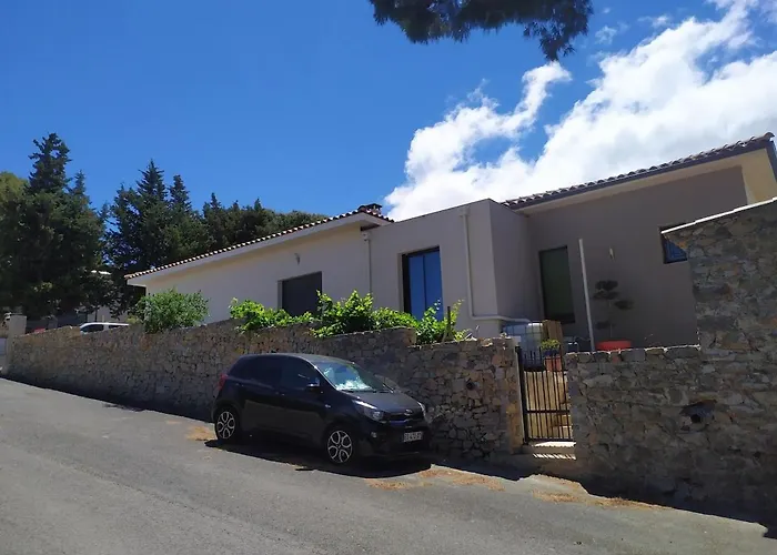 Terrasse Au Calme Près De Narbonne Appartement